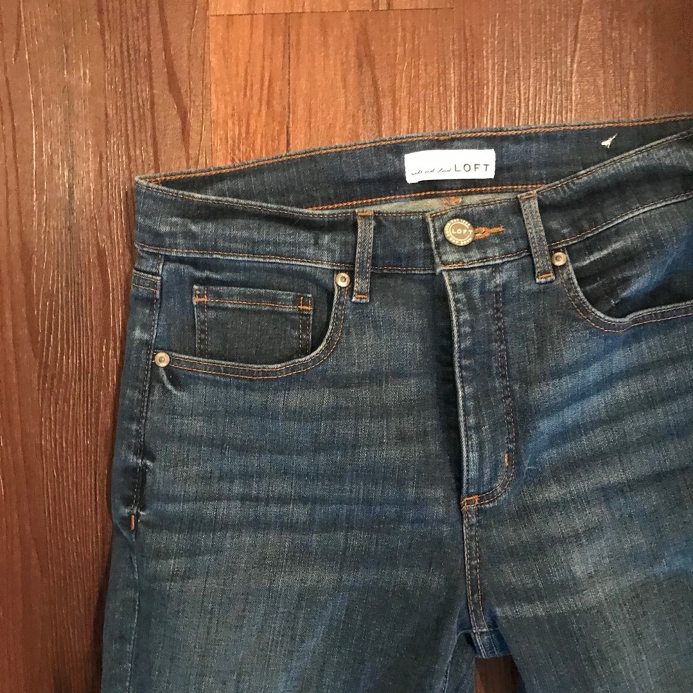LOFT Fresh Cut Frayed Skinny Jeans - Picture 3 of 5